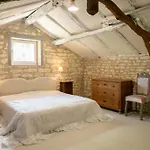 Holiday home Bergerie Piscine Privee, Jacuzzi